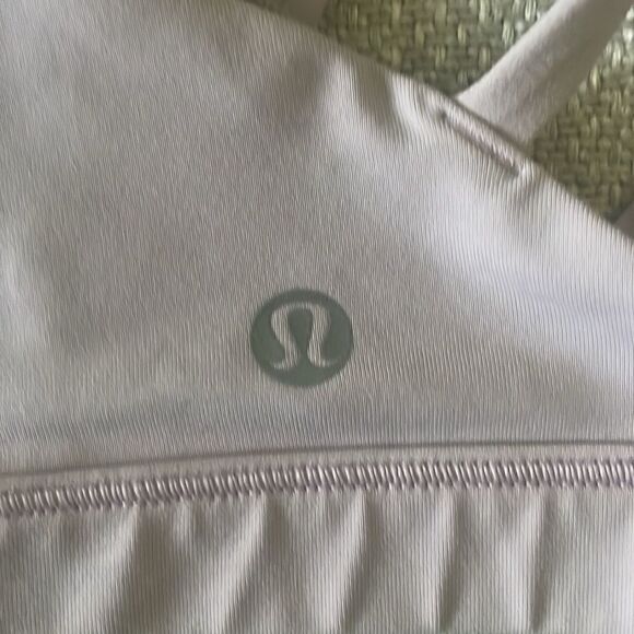 Lululemon Be Free Light Support Sports Bra - Picture 4 of 4